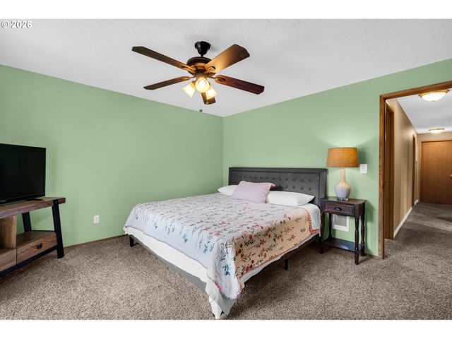 10515 Ne 20TH Ave, Vancouver, WA 98686