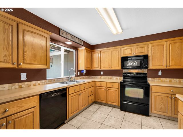 10515 Ne 20TH Ave, Vancouver, WA 98686