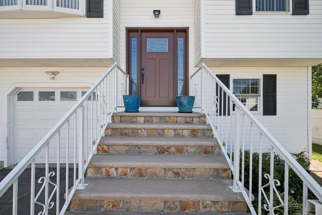 1200 Bay St, Fall River, MA 02724
