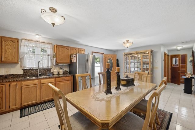 1200 Bay St, Fall River, MA 02724