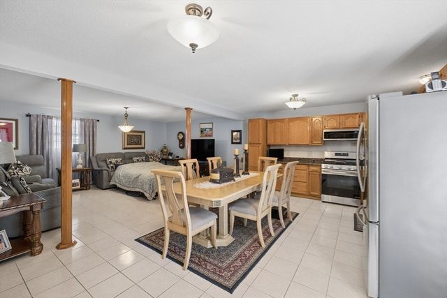 1200 Bay St, Fall River, MA 02724