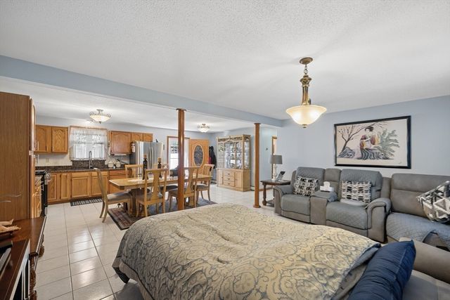 1200 Bay St, Fall River, MA 02724
