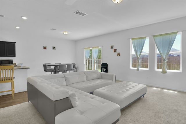 5305 Shady Springs Trail, Fort Worth, TX 76179