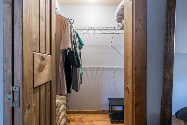 684 Ash Loop Road, Blue Ridge, GA 30513