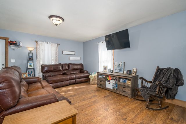 684 Ash Loop Road, Blue Ridge, GA 30513