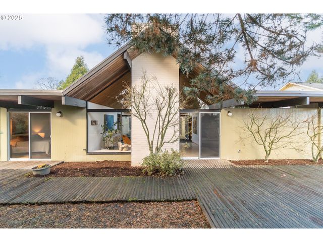2720 Nw FOREST Ave, Beaverton, OR 97006