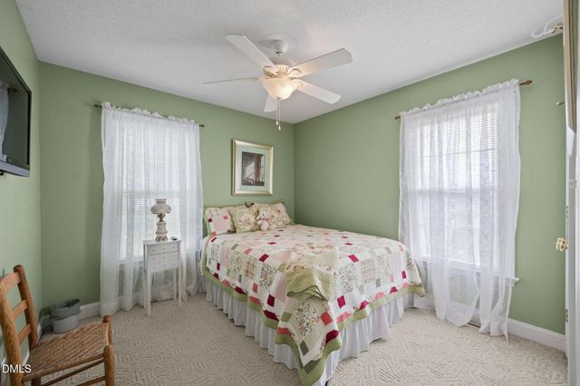 8 Lea Lane, Mebane, NC 27302