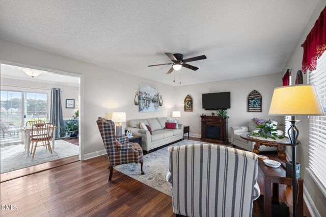 8 Lea Lane, Mebane, NC 27302