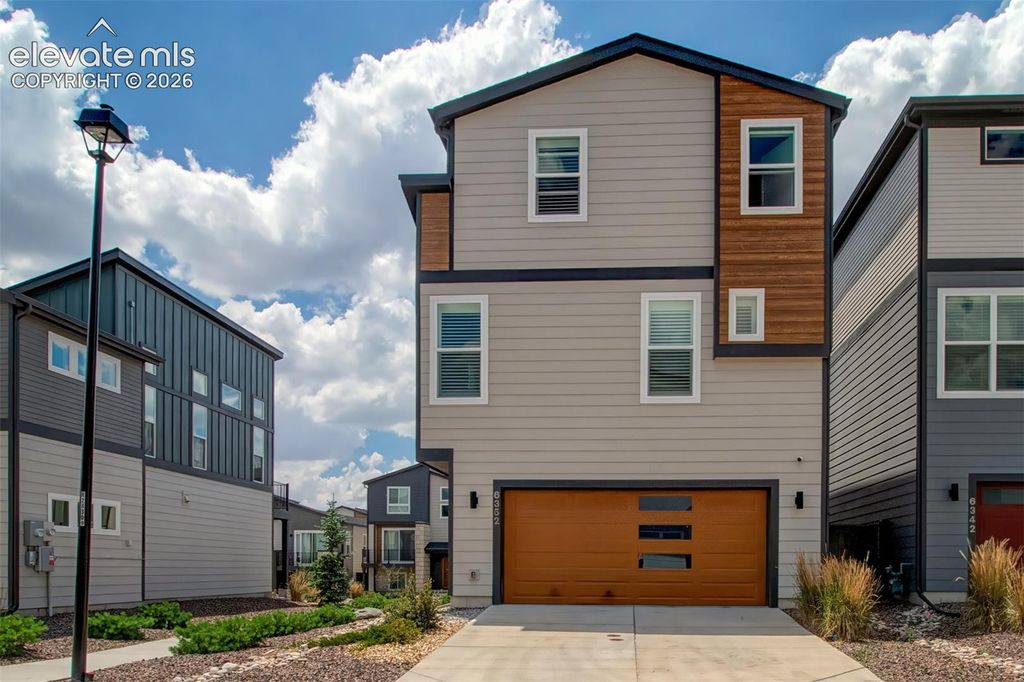 6352 Rollick Drive, Colorado Springs, CO 80924 — exterior