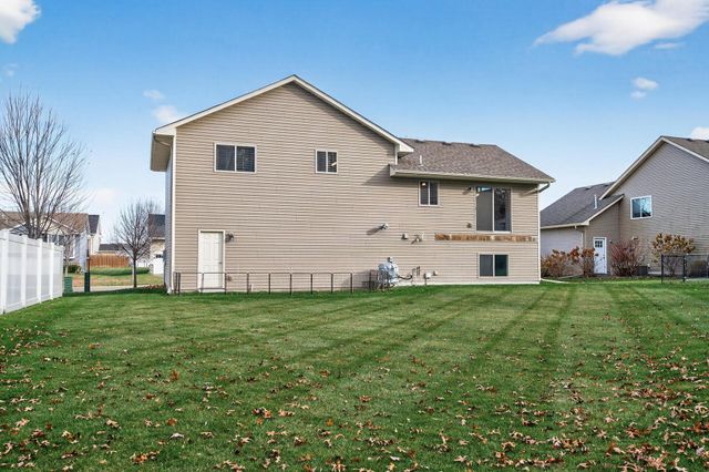 19124 Johnson Street NW, Elk River, MN 55330