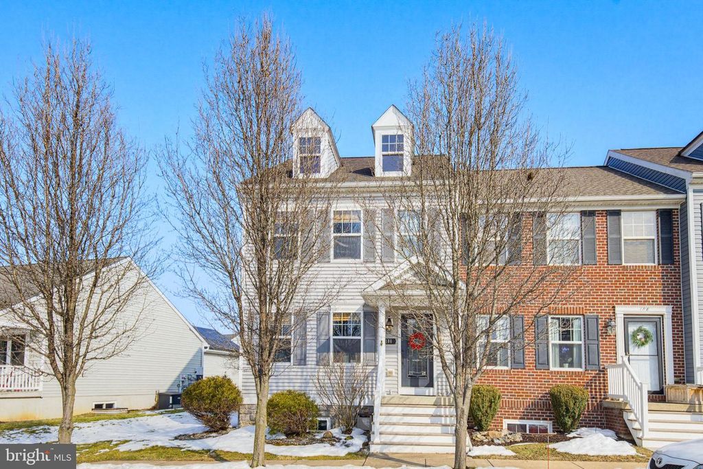 186 DAPLIN AVE, Marietta, PA 17547