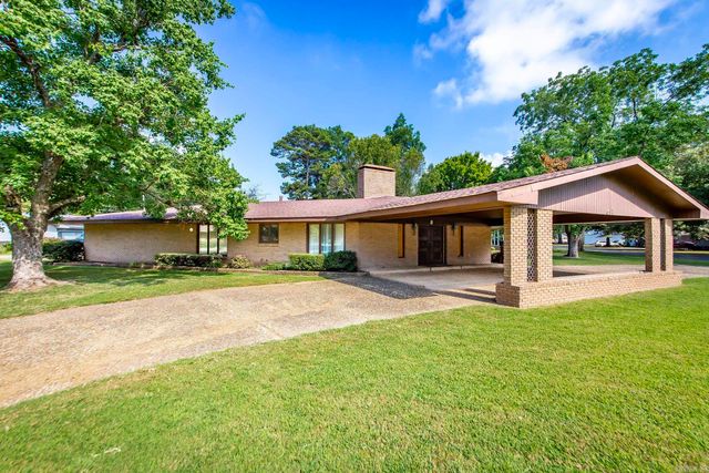 314 SE 5th Street, England, AR 72046