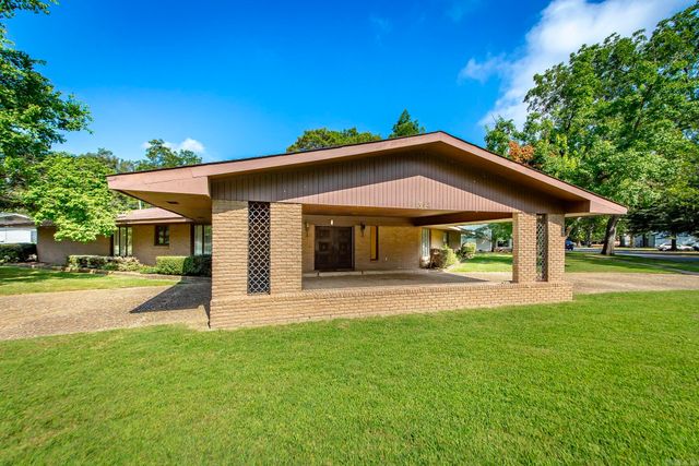 314 SE 5th Street, England, AR 72046