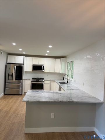 12 Wren Way Ct, Stafford, VA 22554