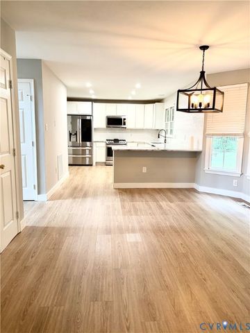 12 Wren Way Ct, Stafford, VA 22554