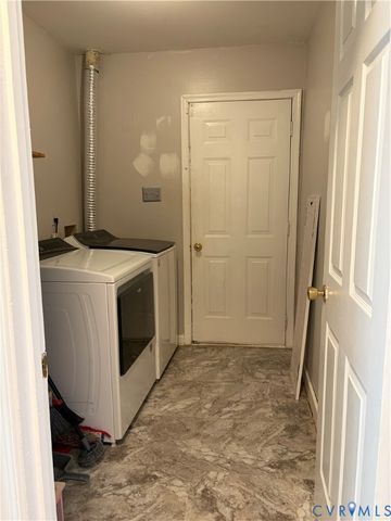 12 Wren Way Ct, Stafford, VA 22554