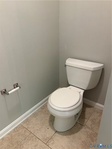12 Wren Way Ct, Stafford, VA 22554