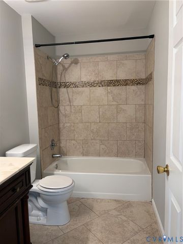 12 Wren Way Ct, Stafford, VA 22554