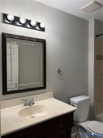 12 Wren Way Ct, Stafford, VA 22554