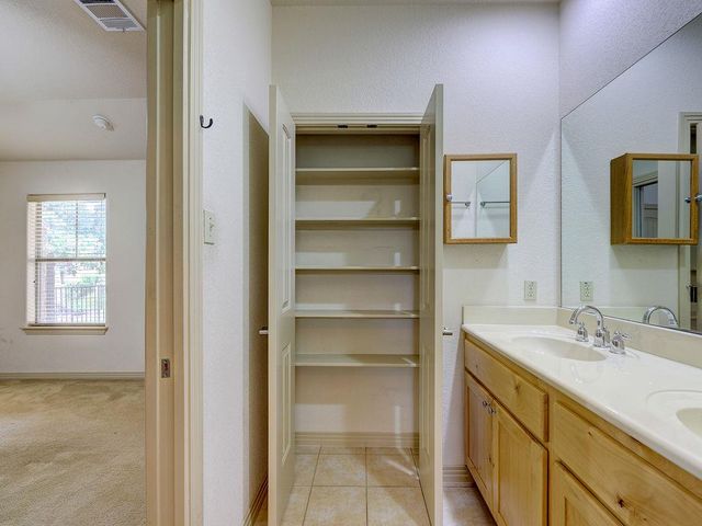 9707 Anderson Mill RD 22, Austin, TX 78750