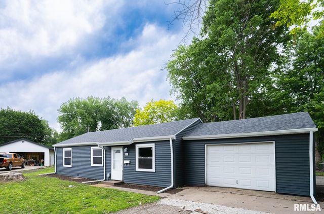 5 BRENTWOOD Court, Pekin, IL 61554