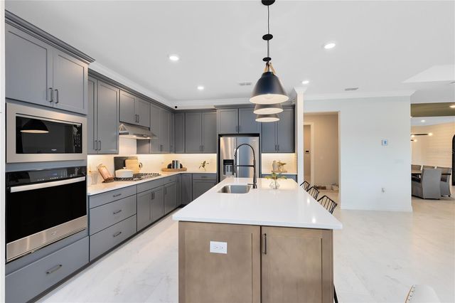 5243 HANDSOME HILLS DRIVE, Mount Dora, FL 32757