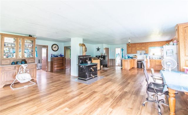 810 SW 1101 Road, Holden, MO 64040