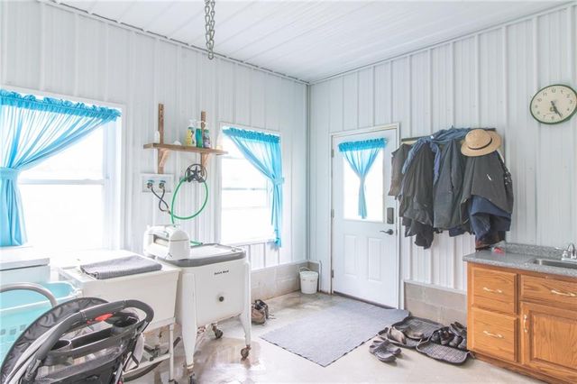810 SW 1101 Road, Holden, MO 64040