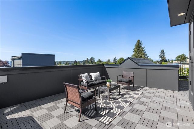 4416 A Corliss Avenue N, Seattle, WA 98103