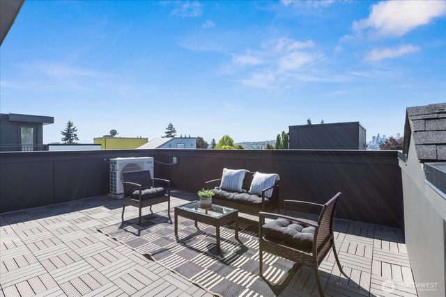 4416 A Corliss Avenue N, Seattle, WA 98103