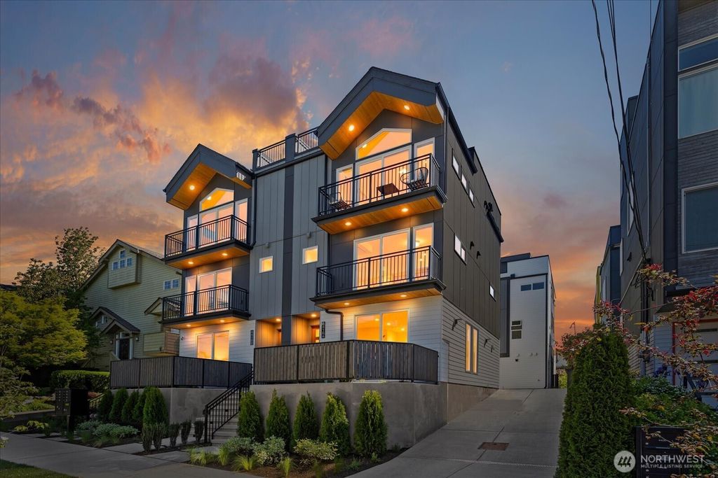 4416 A Corliss Avenue N, Seattle, WA 98103