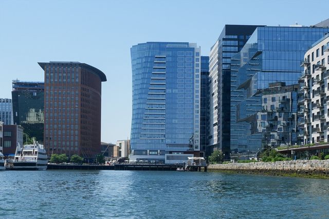 150 Seaport Boulevard 15CD, Boston, MA 02210