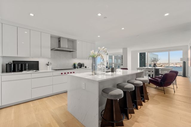 150 Seaport Boulevard 15CD, Boston, MA 02210