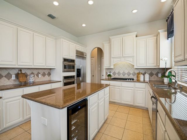 6702 Lake Meadow Drive, Sachse, TX 75048