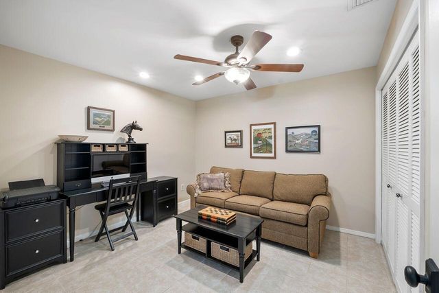 364 Park Forest Way, Wellington, FL 33414