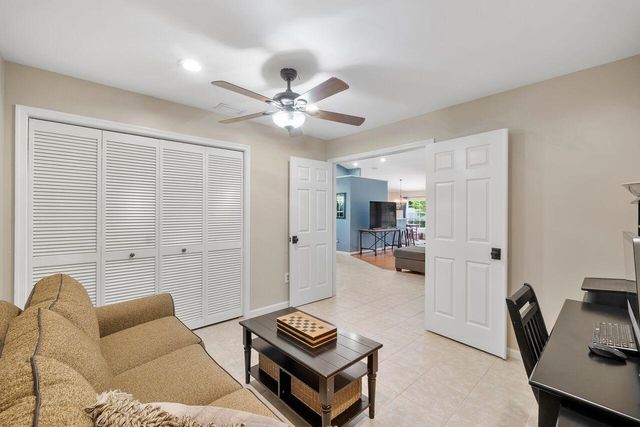 364 Park Forest Way, Wellington, FL 33414