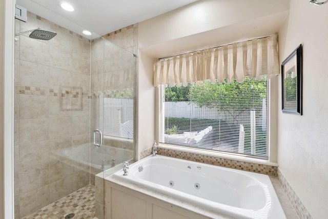 364 Park Forest Way, Wellington, FL 33414