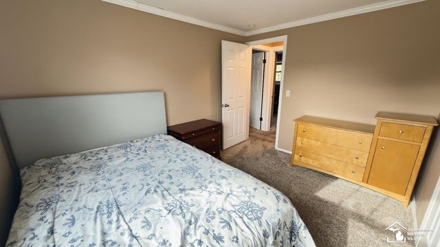 11042 Katherine Street, Taylor, MI 48180