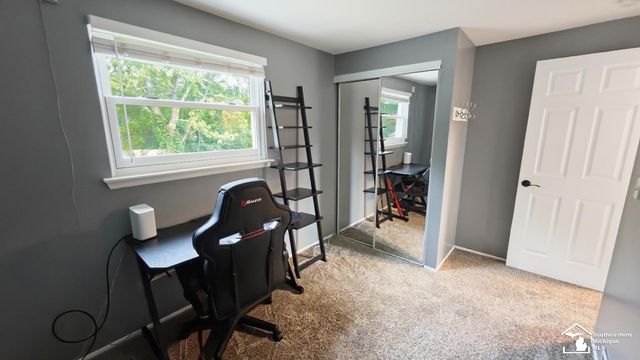 11042 Katherine Street, Taylor, MI 48180
