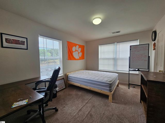 142 University Village Drive, Central, SC 29630
