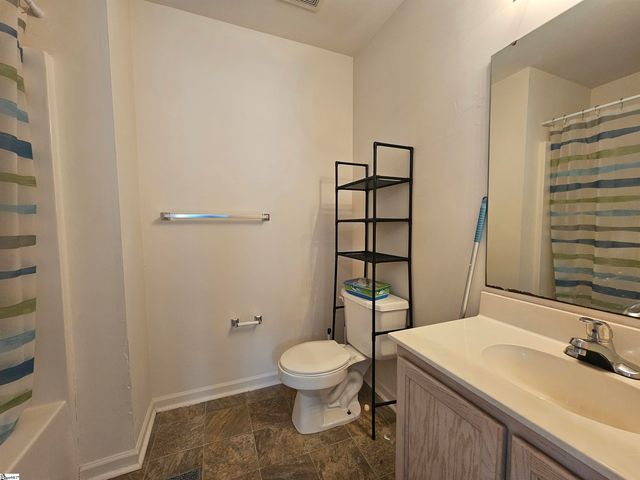 142 University Village Drive, Central, SC 29630