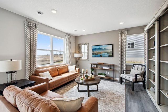 17065 Draper Way, Lakeville, MN 55044