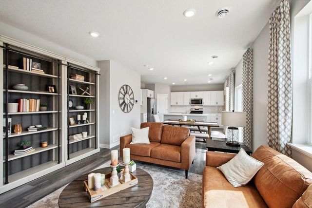 17065 Draper Way, Lakeville, MN 55044