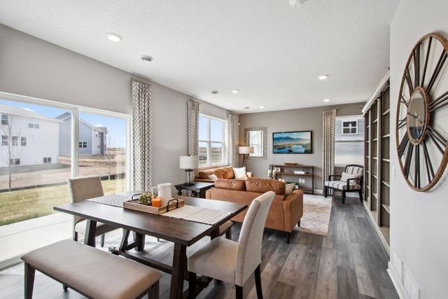 17065 Draper Way, Lakeville, MN 55044