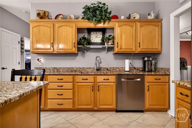 22103 GA HWY 144 E, Richmond Hill, GA 31324