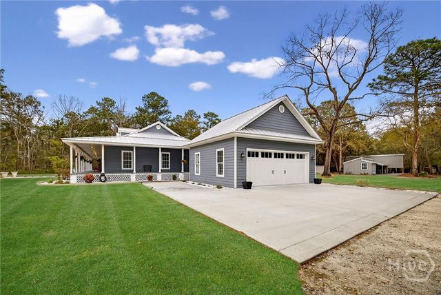 22103 GA HWY 144 E, Richmond Hill, GA 31324