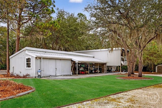 22103 GA HWY 144 E, Richmond Hill, GA 31324