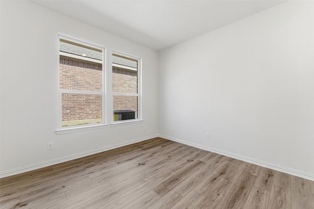 3511 Helena Street, Gainesville, TX 76240