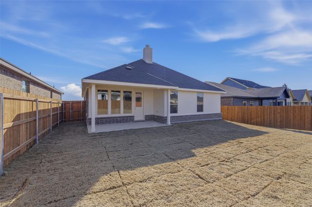 3511 Helena Street, Gainesville, TX 76240