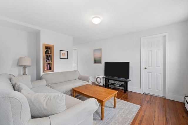 526-528 Medford St. 1, Boston, MA 02129